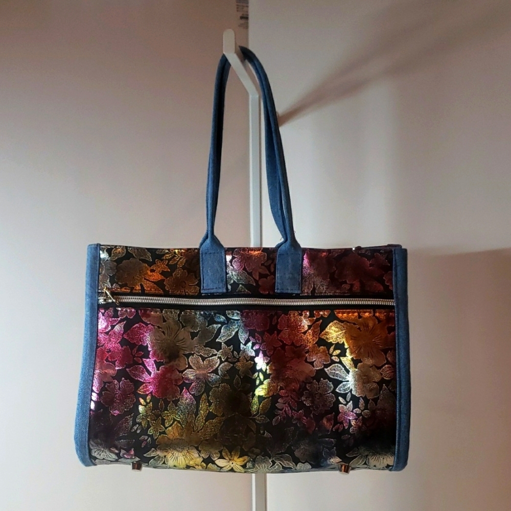 Handmade Handbag - Picture 1 of 9